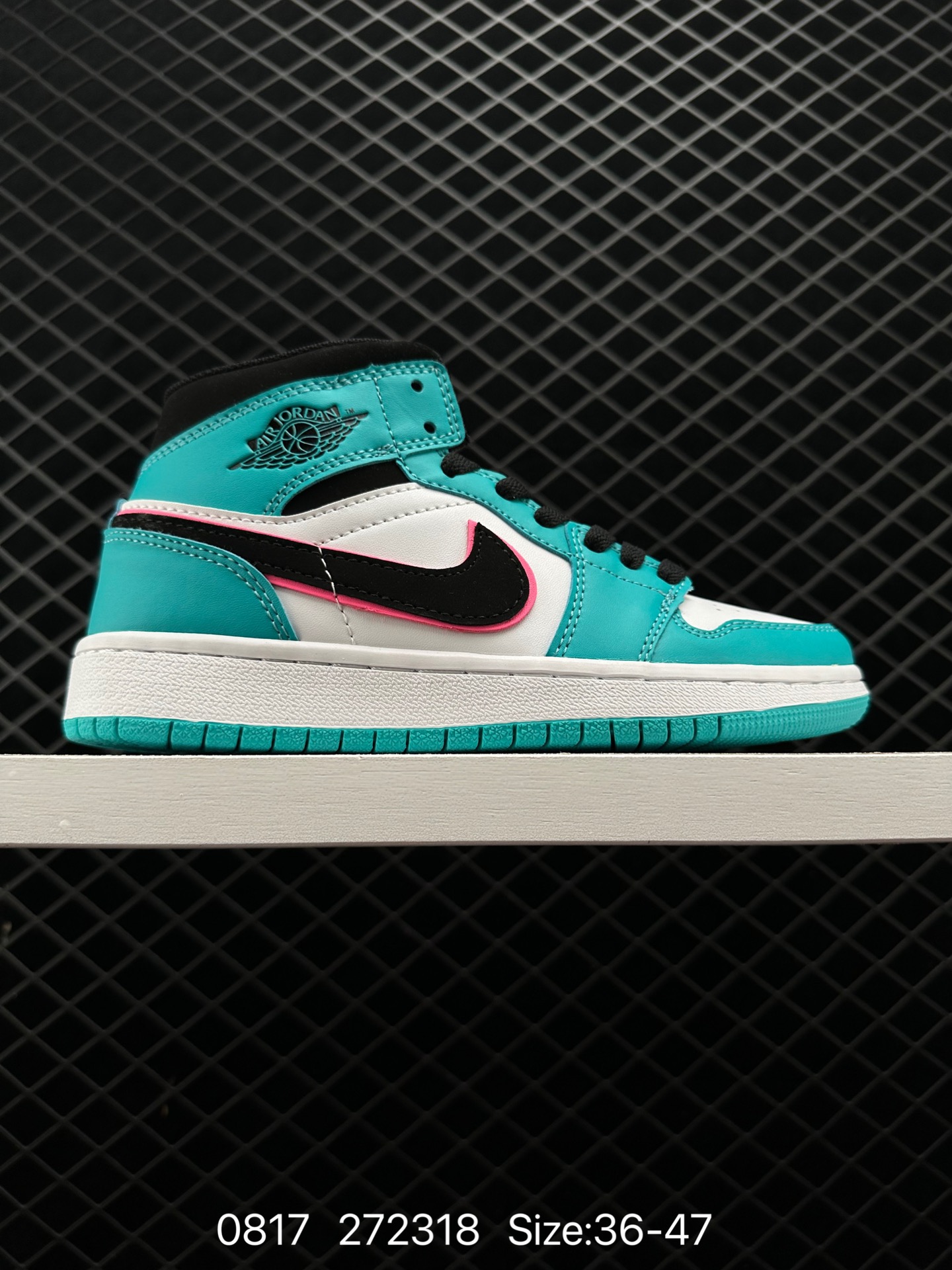 NIKE AIR JORDAN 1 MID AJ1